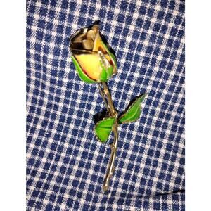 Vintage GIOVANNI rose brooch Gold tone textured metal pink yellow enamel floral